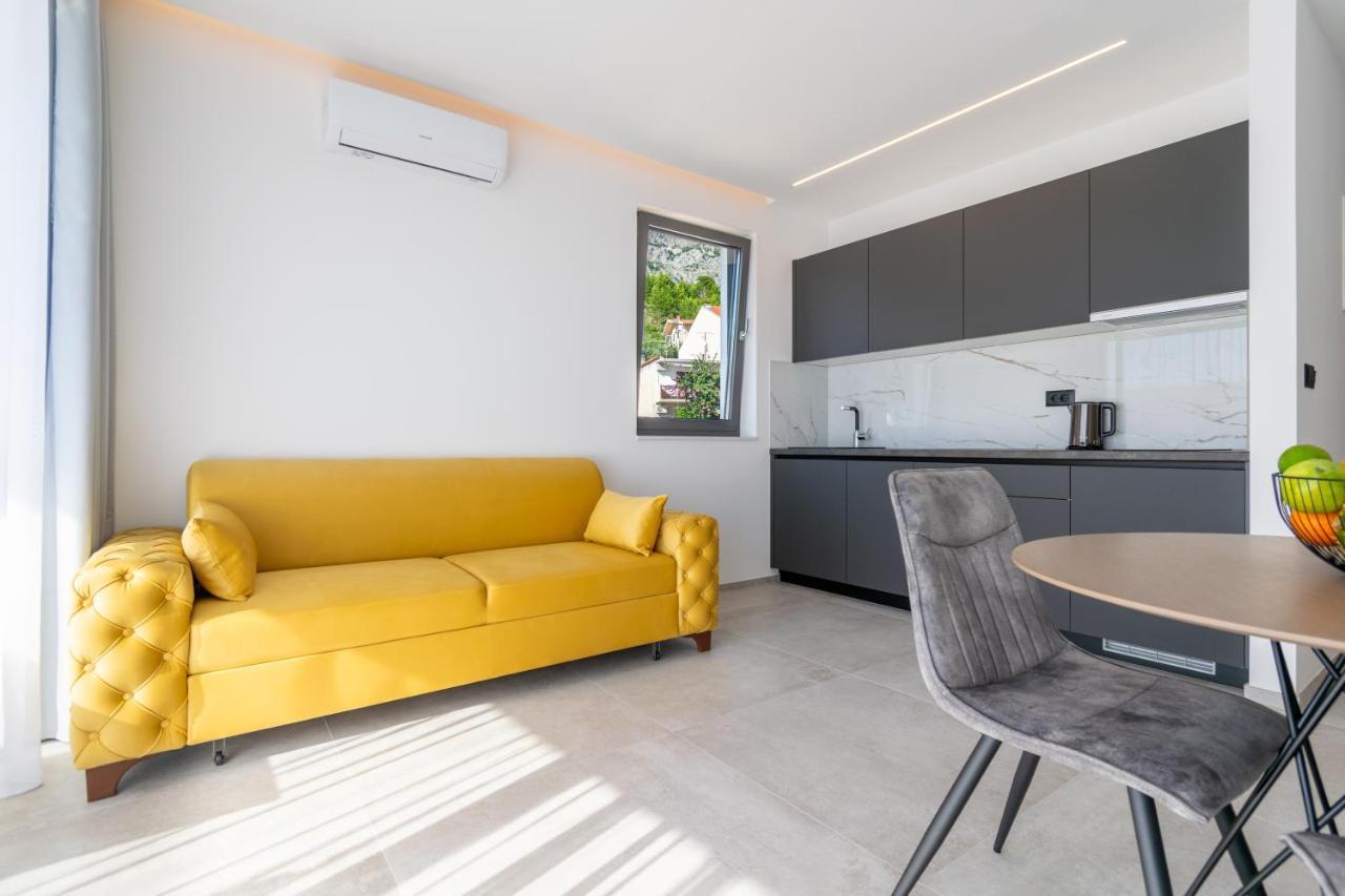 Apartmani Pino Башка-Вода Экстерьер фото