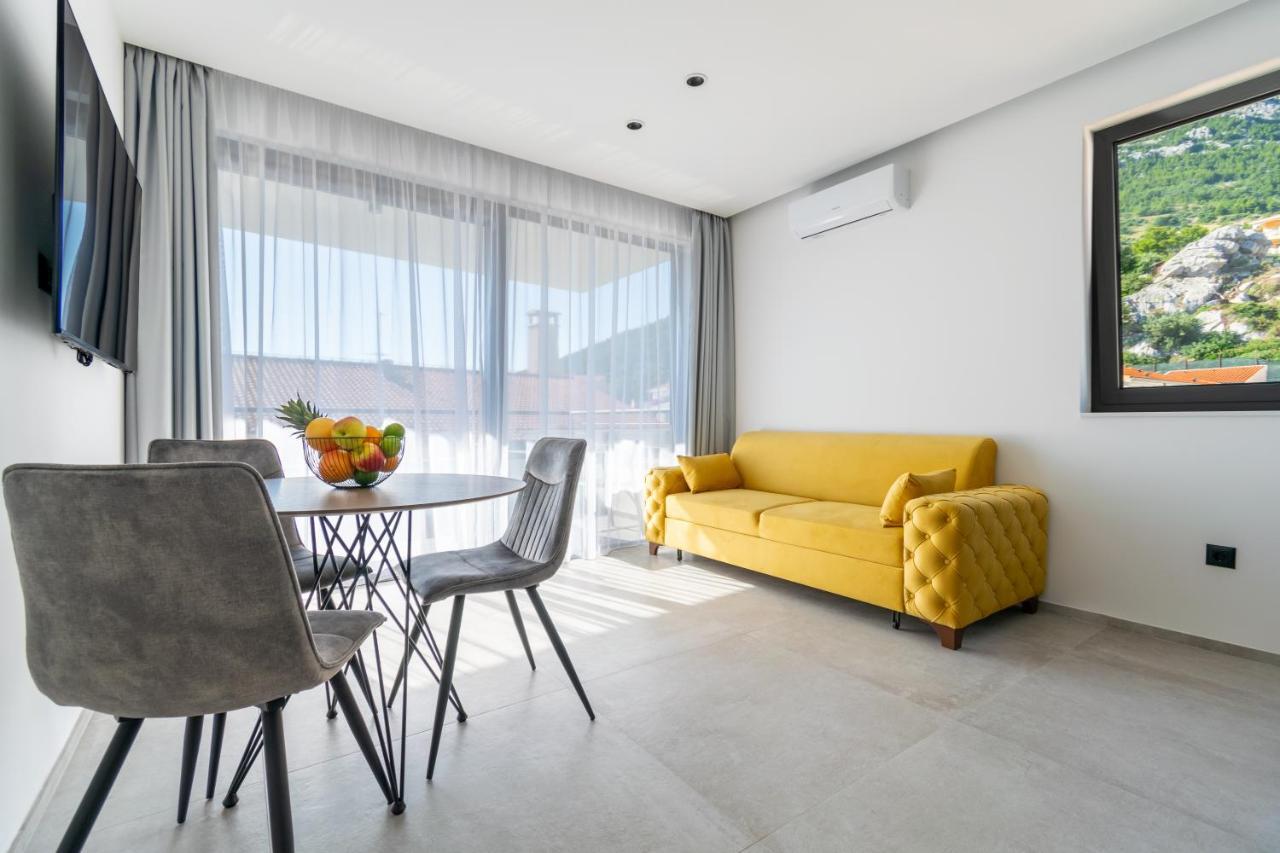 Apartmani Pino Башка-Вода Экстерьер фото