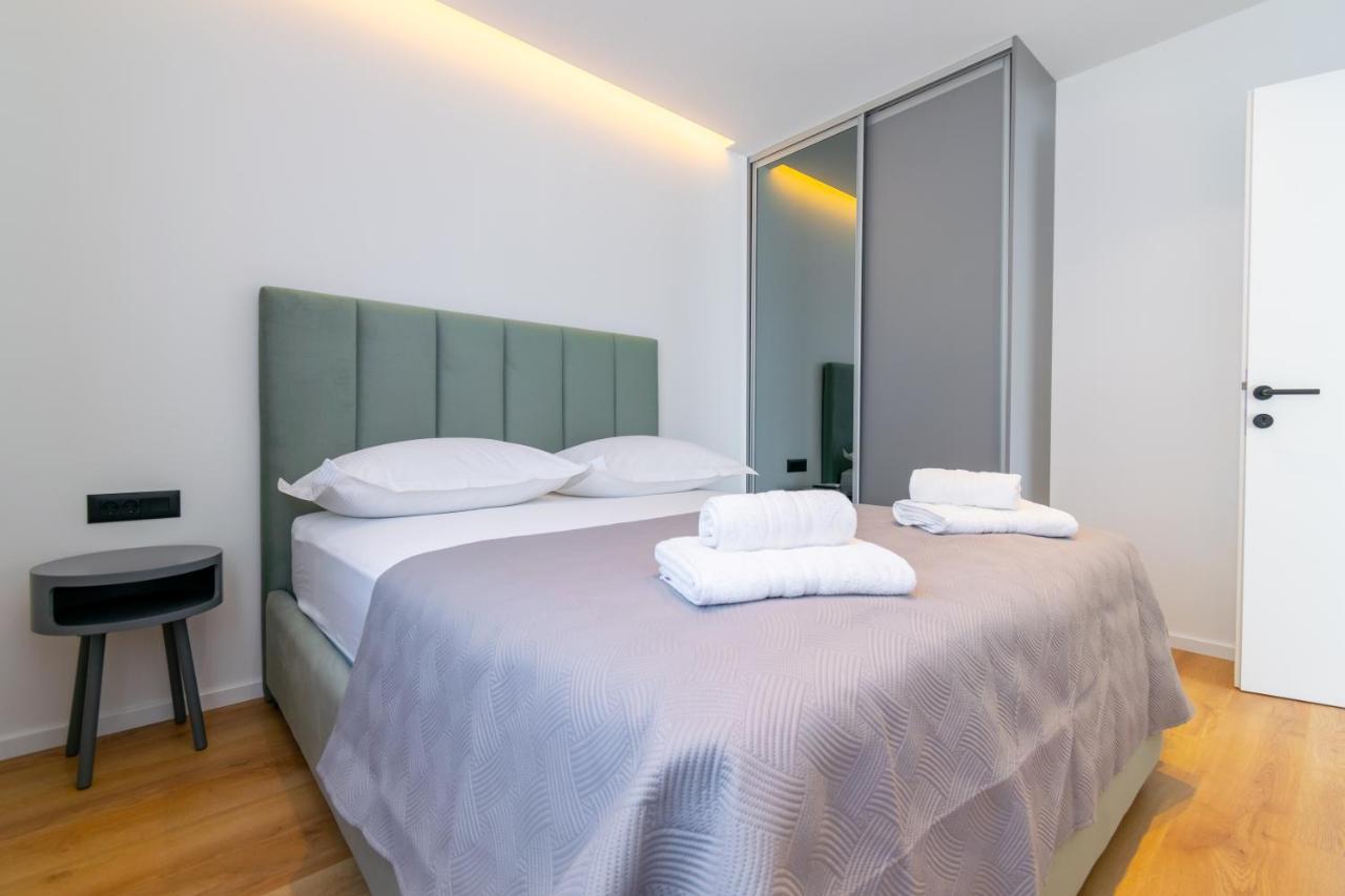 Apartmani Pino Башка-Вода Экстерьер фото