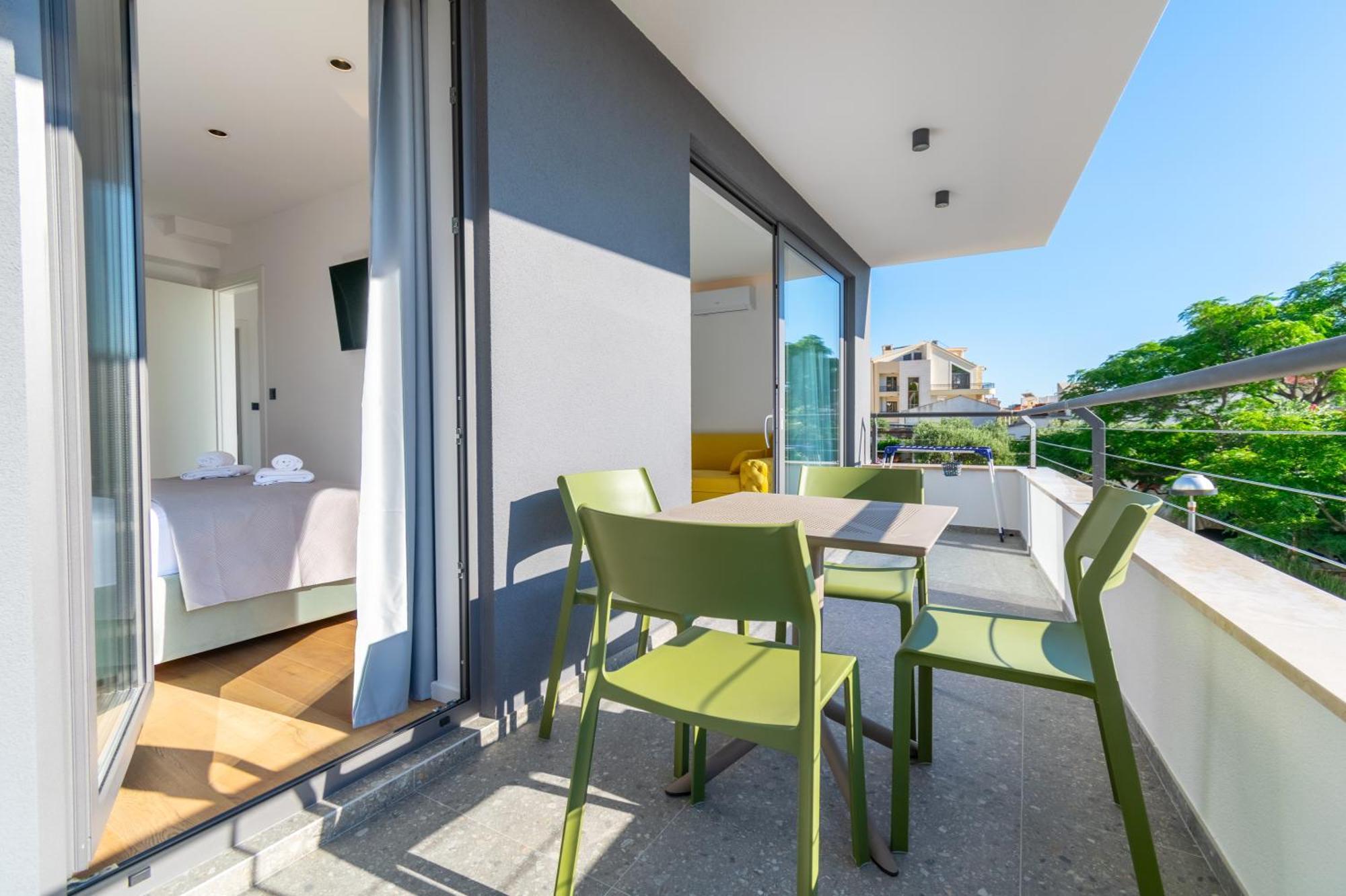 Apartmani Pino Башка-Вода Экстерьер фото